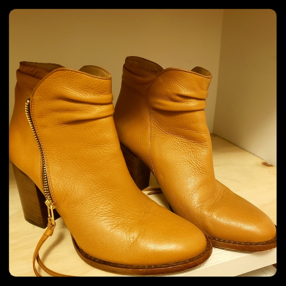 Lucchese Heel Boots